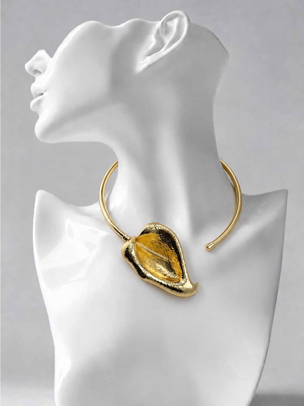 Luxury Calla Lily Gold Leaf Bangle Necklace